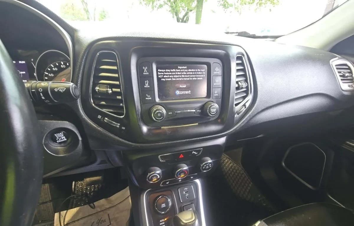 2018 JEEP COMPASS LATITUDE 7