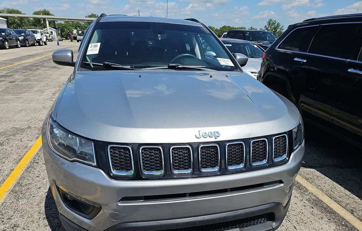 2021 JEEP COMPASS Latitude 3