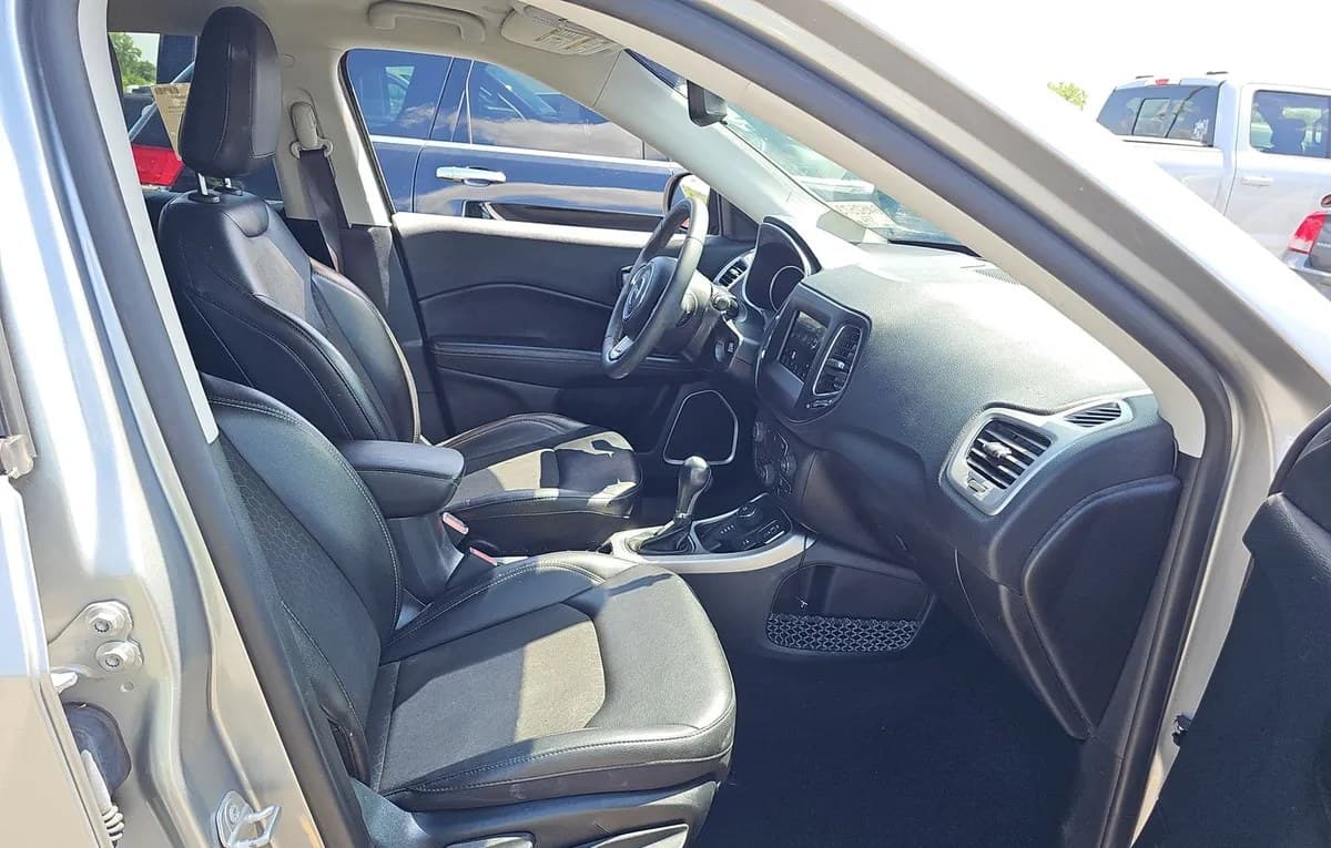 2021 JEEP COMPASS Latitude 5