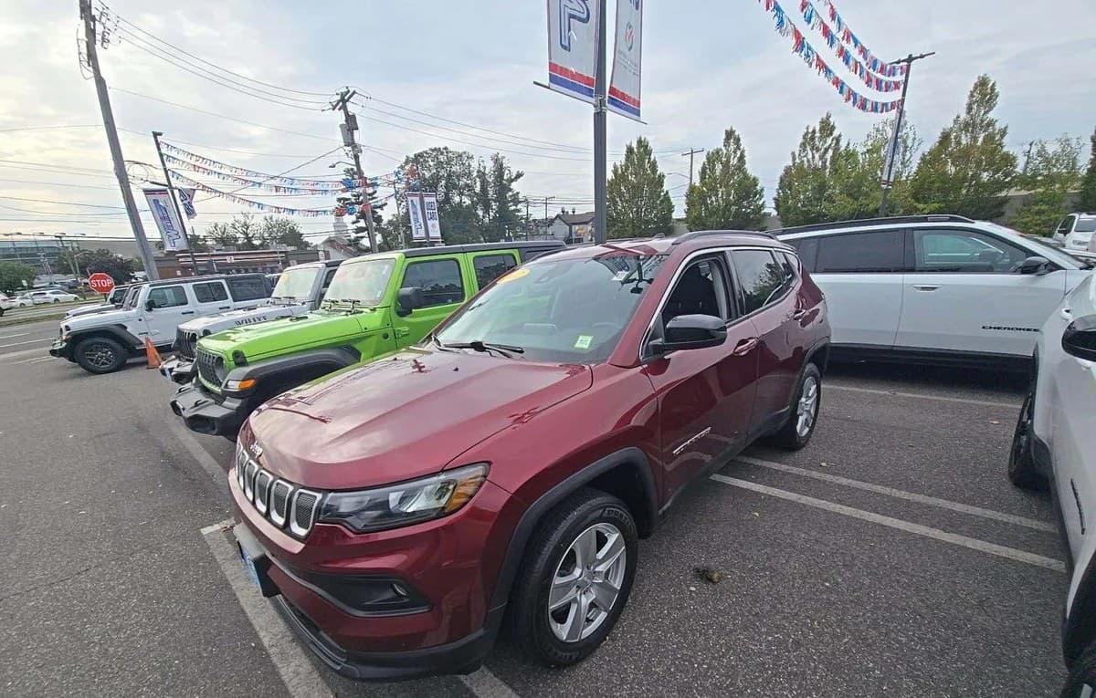 2022 JEEP COMPASS Latitude 2