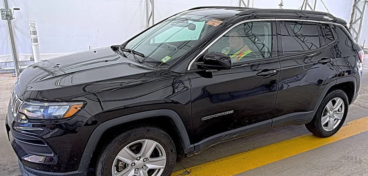 2022 JEEP COMPASS Latitude 2
