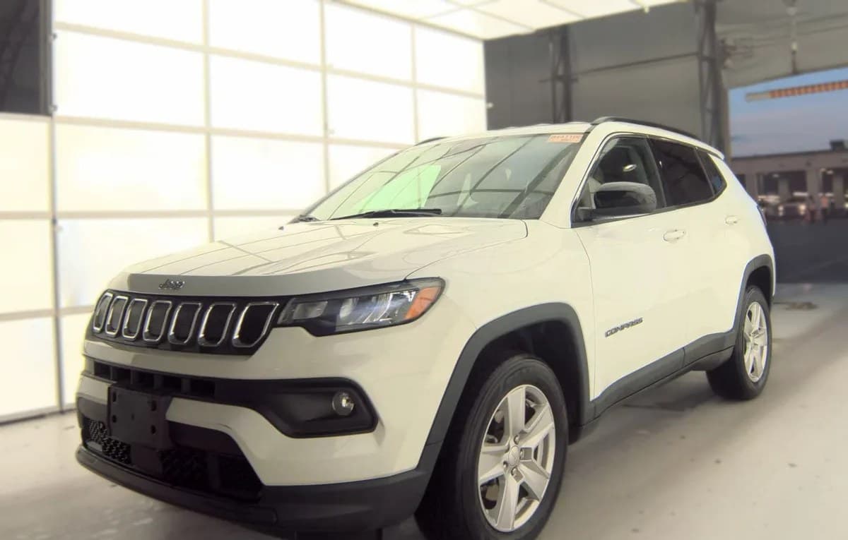 2022 JEEP COMPASS Latitude 2