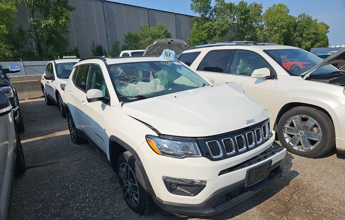 2017 JEEP COMPASS LATITUDE 3