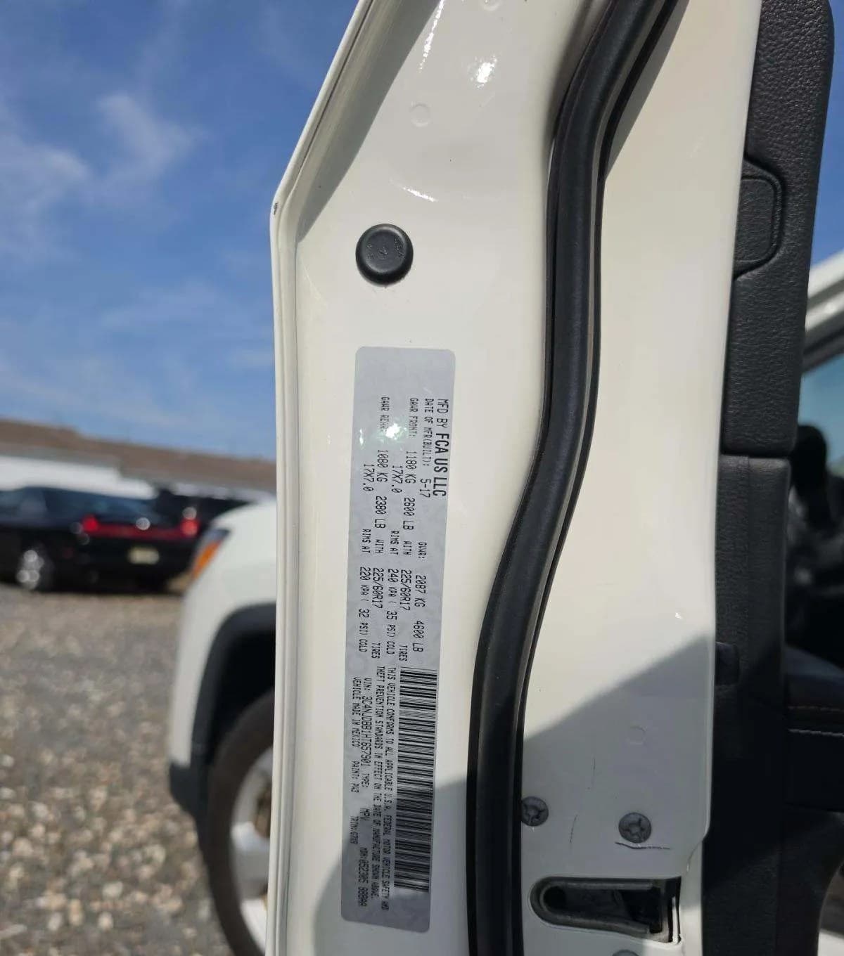 2017 JEEP COMPASS LATITUDE 3