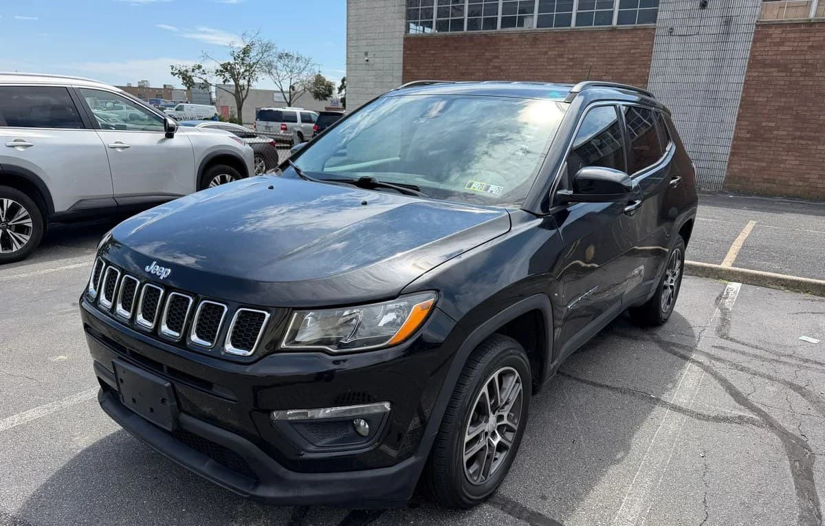 2017 JEEP COMPASS LATITUDE 2