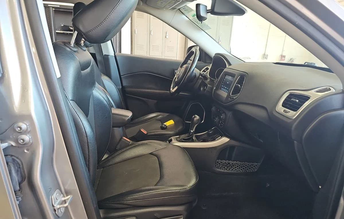 2020 JEEP COMPASS Latitude 5