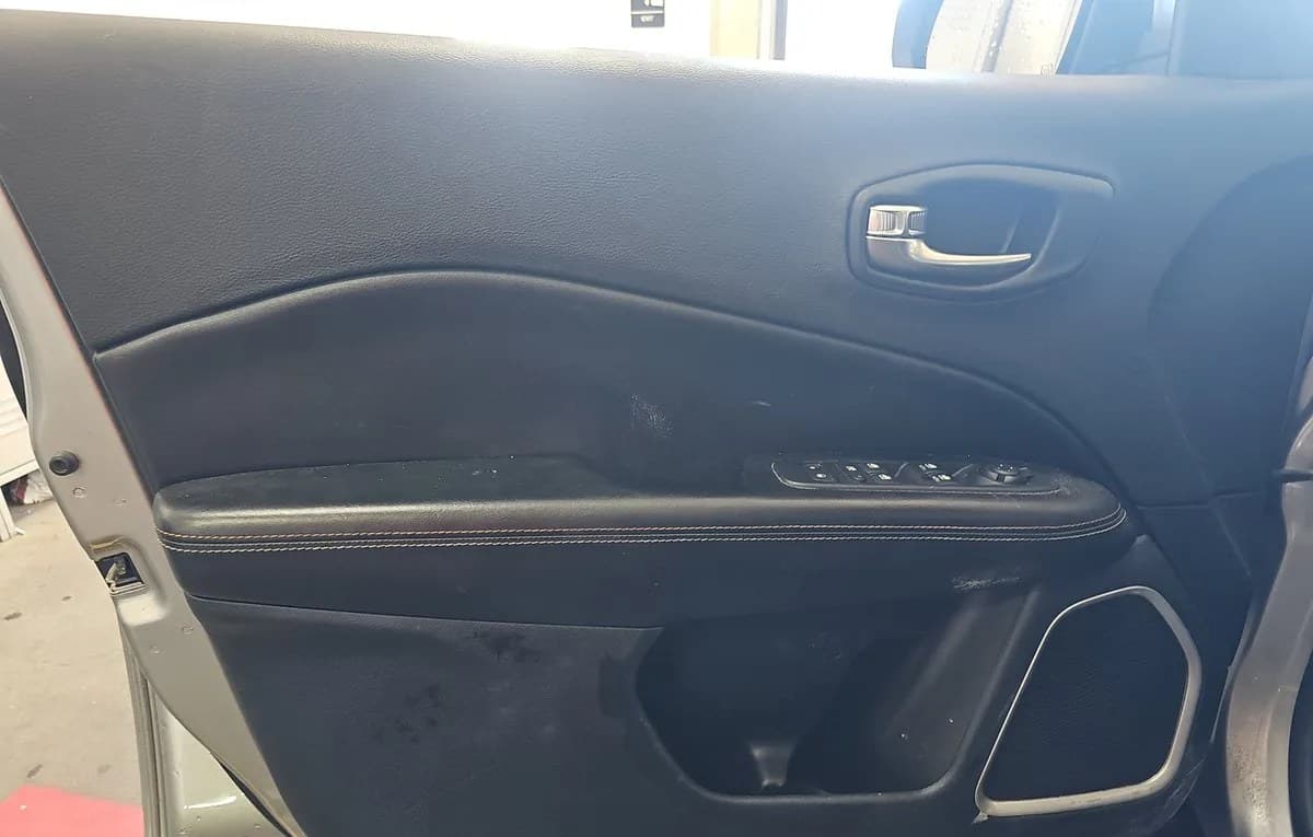 2020 JEEP COMPASS Latitude 6