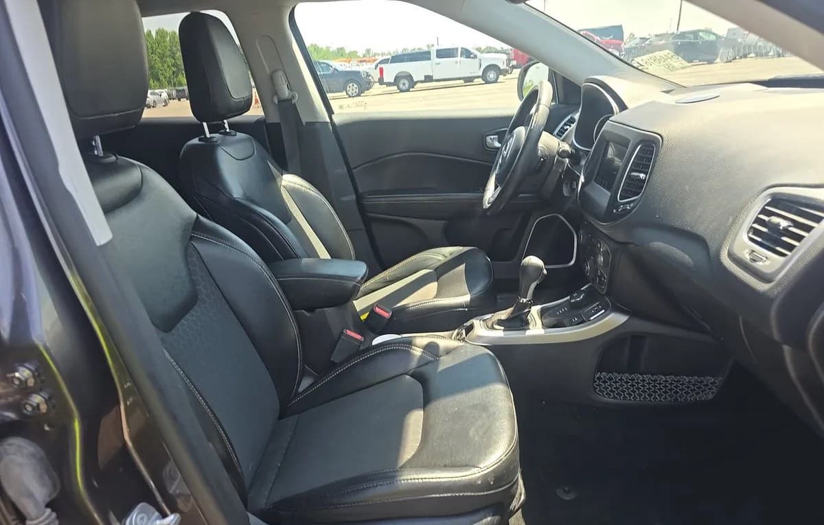 2019 JEEP COMPASS Latitude 5