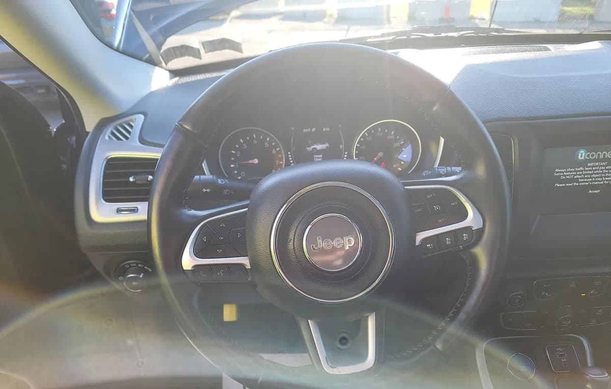 2020 JEEP COMPASS Latitude 7