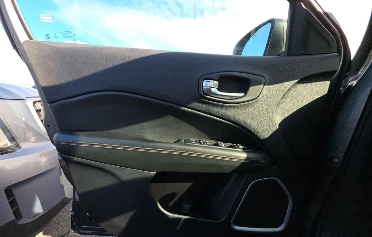 2018 JEEP COMPASS Latitude 6