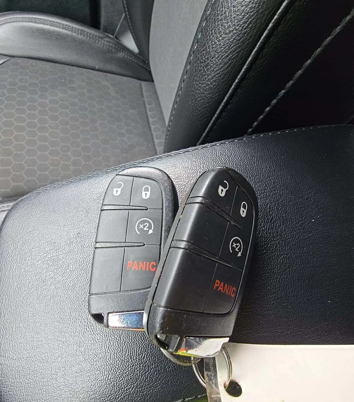 2019 JEEP COMPASS LATITUDE ALTITUDE Edition 5