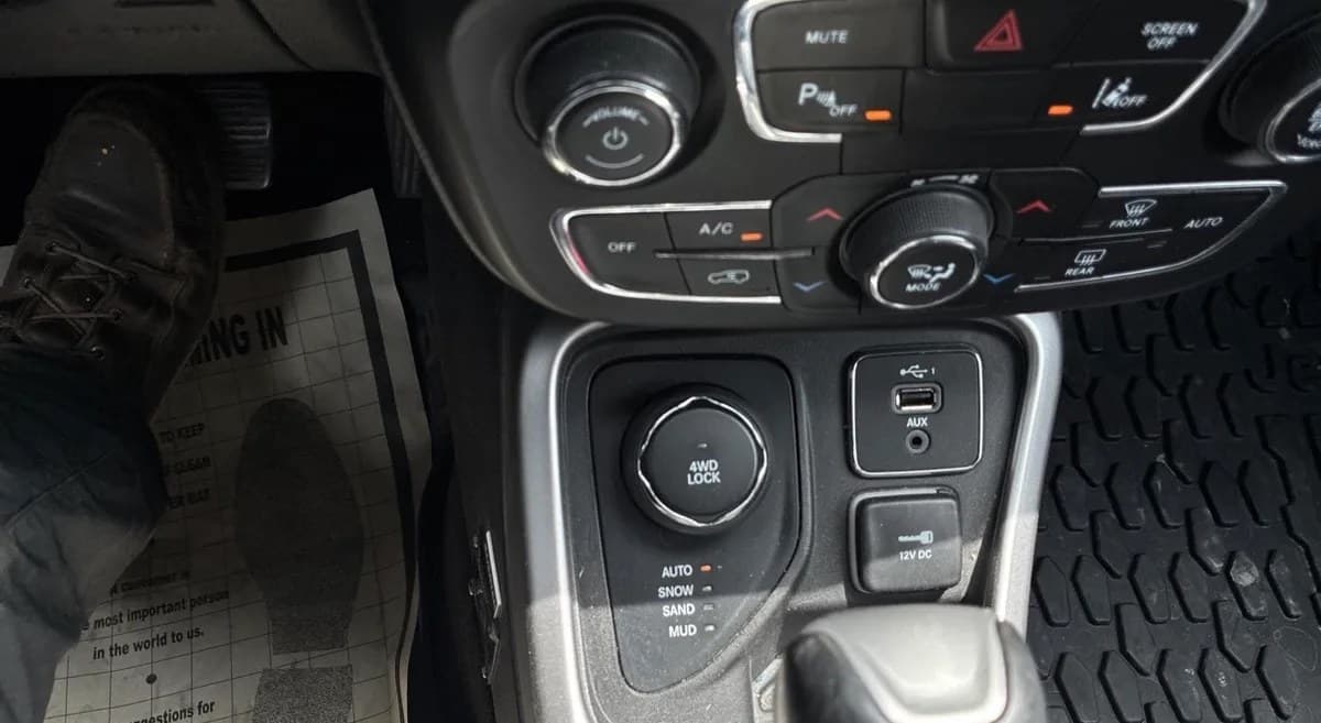 2019 JEEP COMPASS LATITUDE 7