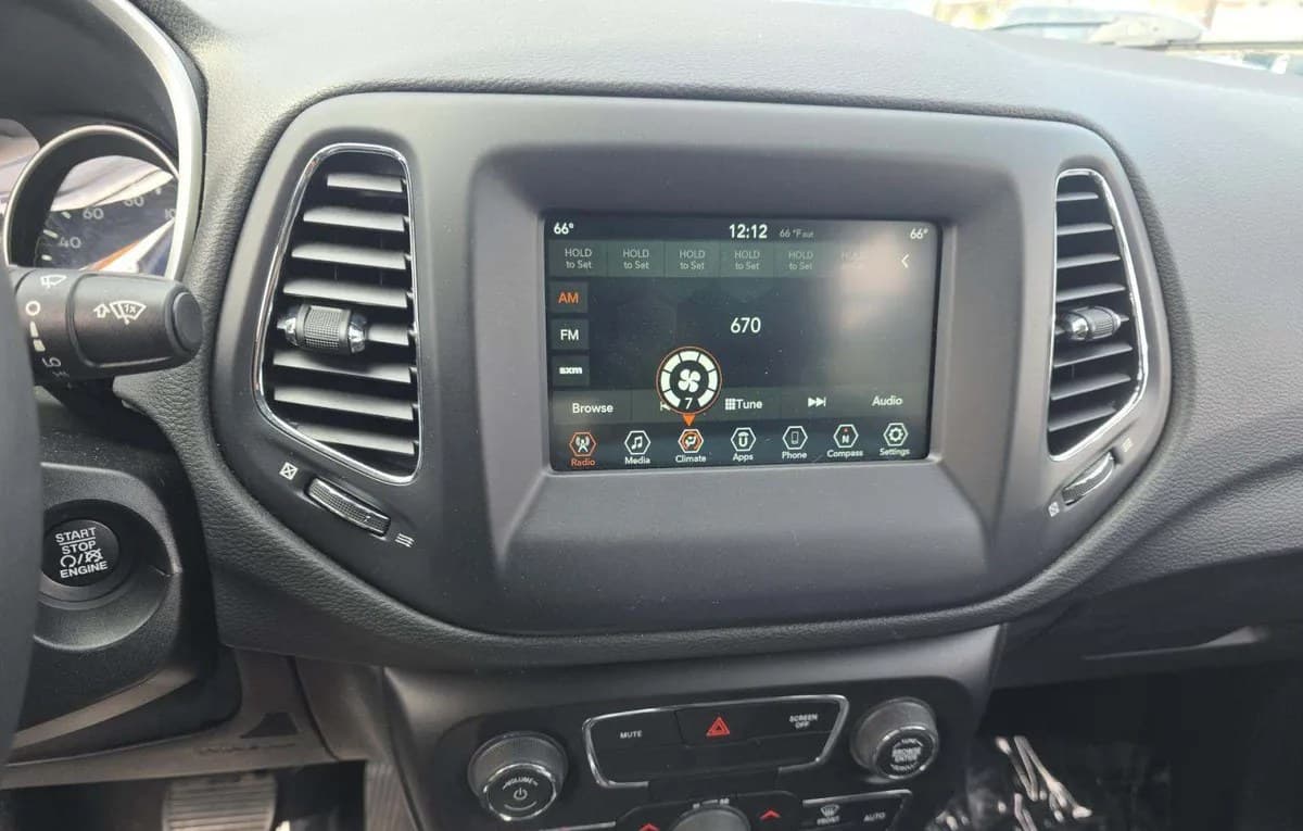 2021 JEEP COMPASS Latitude 7