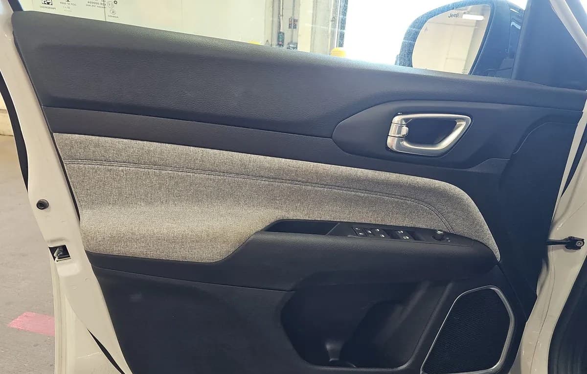 2022 JEEP COMPASS Latitude 6