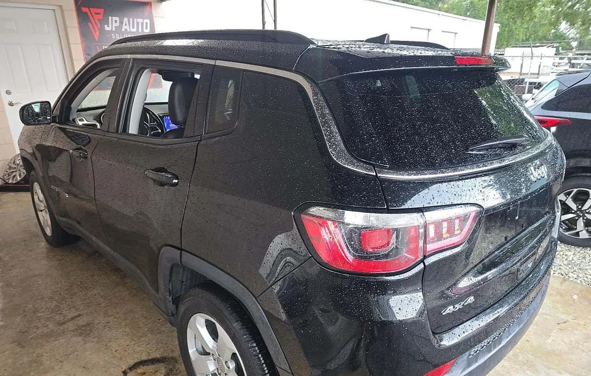2018 JEEP COMPASS Latitude 2