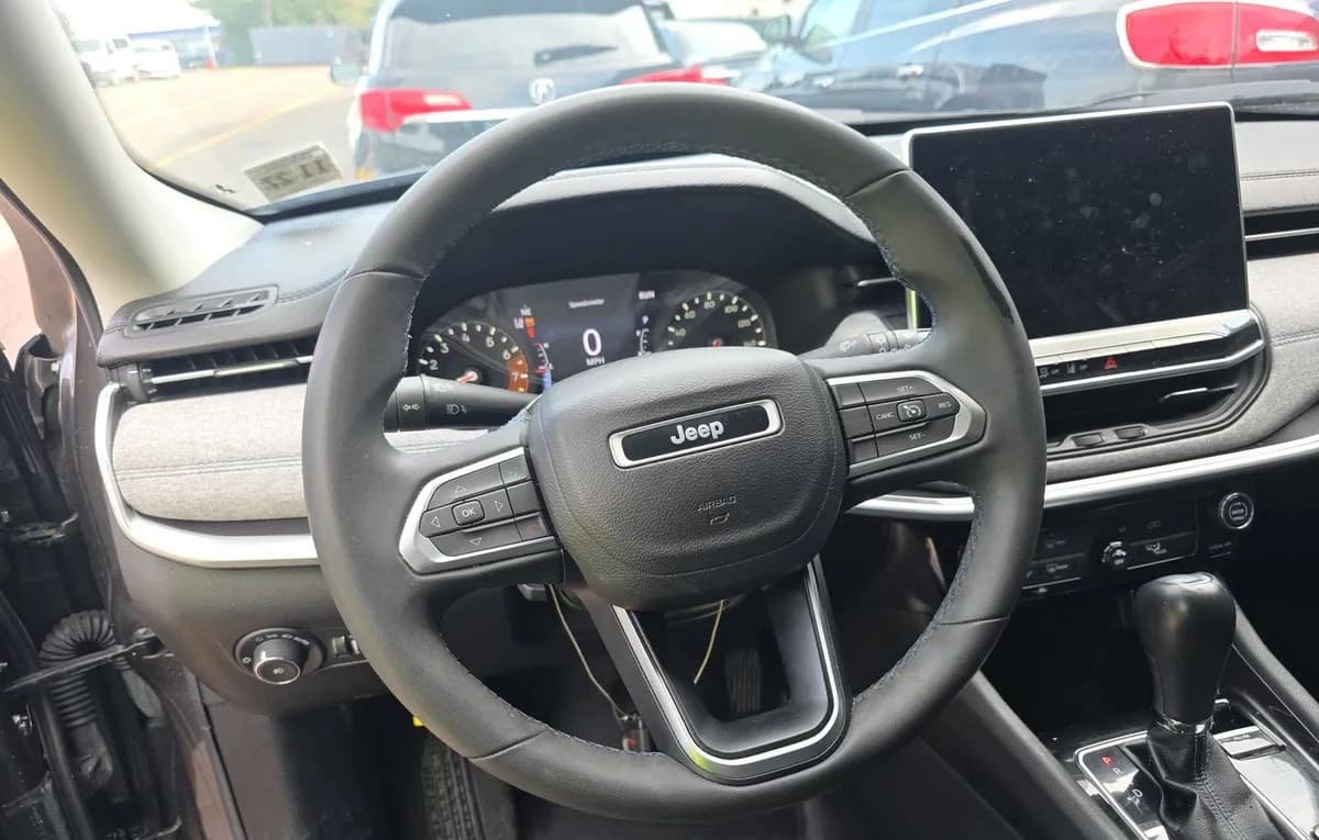 2022 JEEP COMPASS Latitude 7