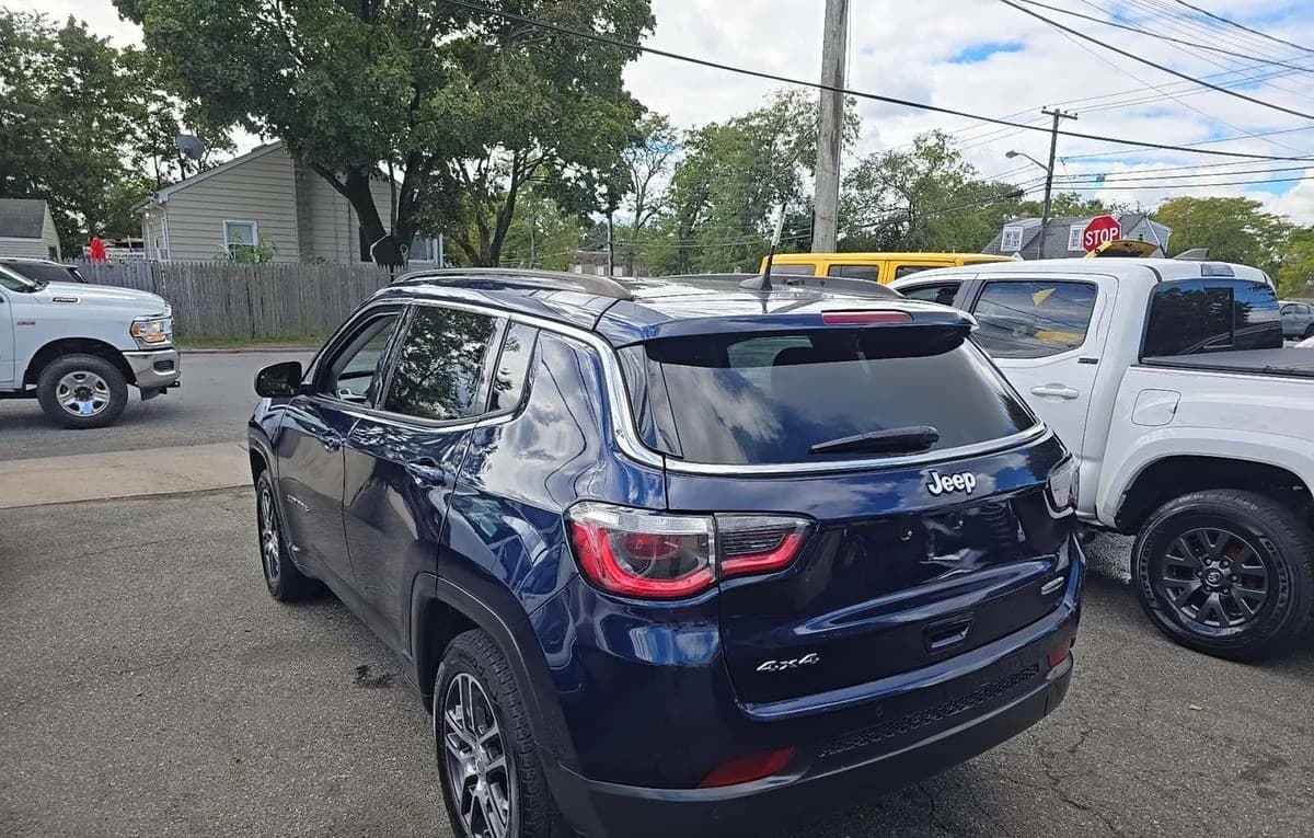 2019 JEEP COMPASS Latitude 3