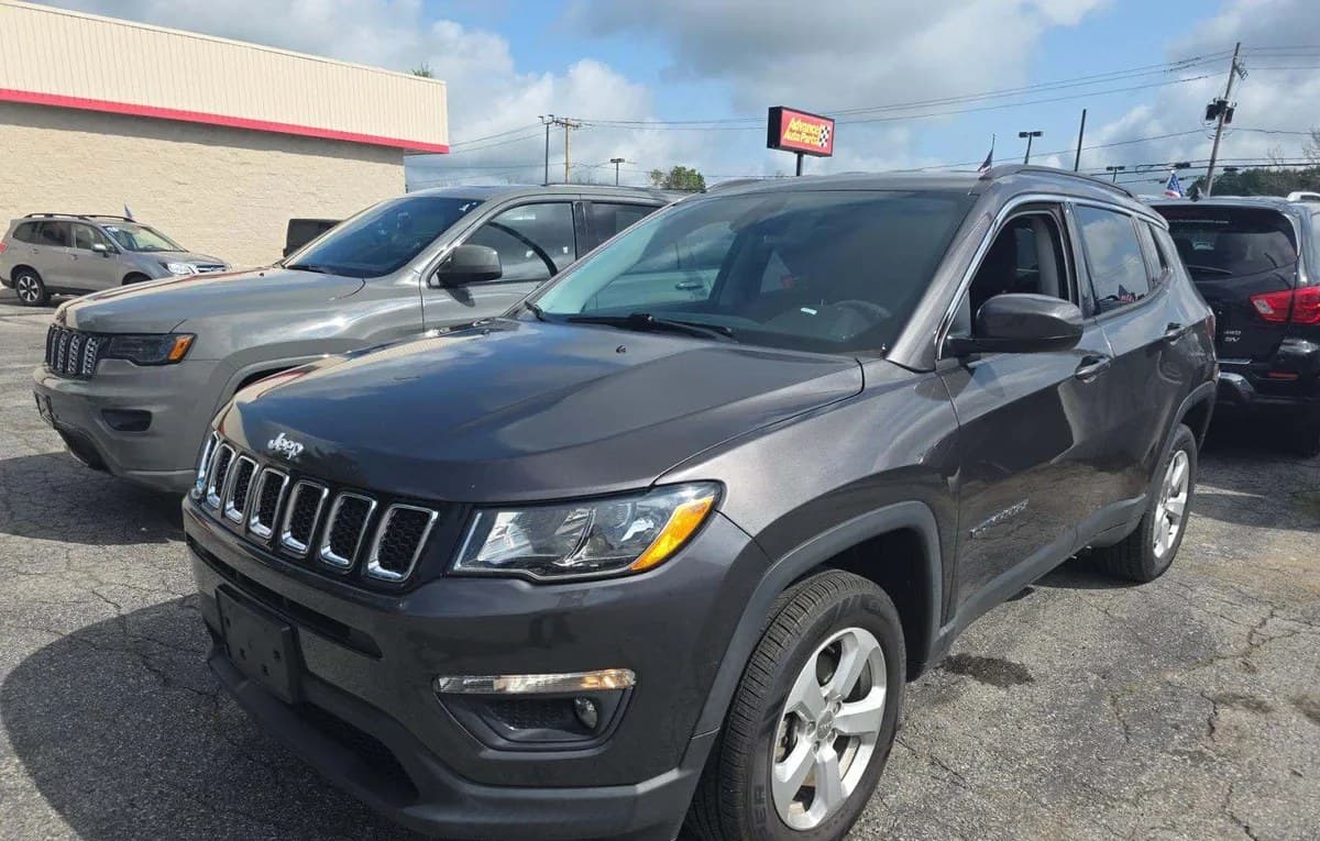 2019 JEEP COMPASS Latitude 2