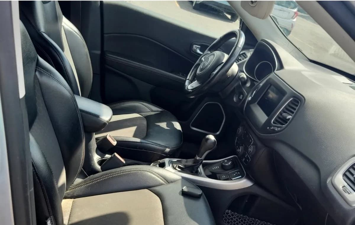 2019 JEEP COMPASS Latitude 7