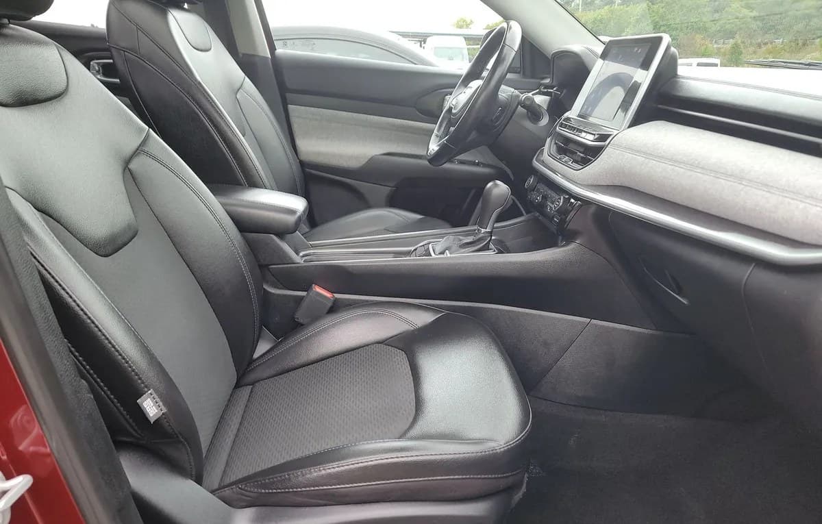 2022 JEEP COMPASS Latitude 5