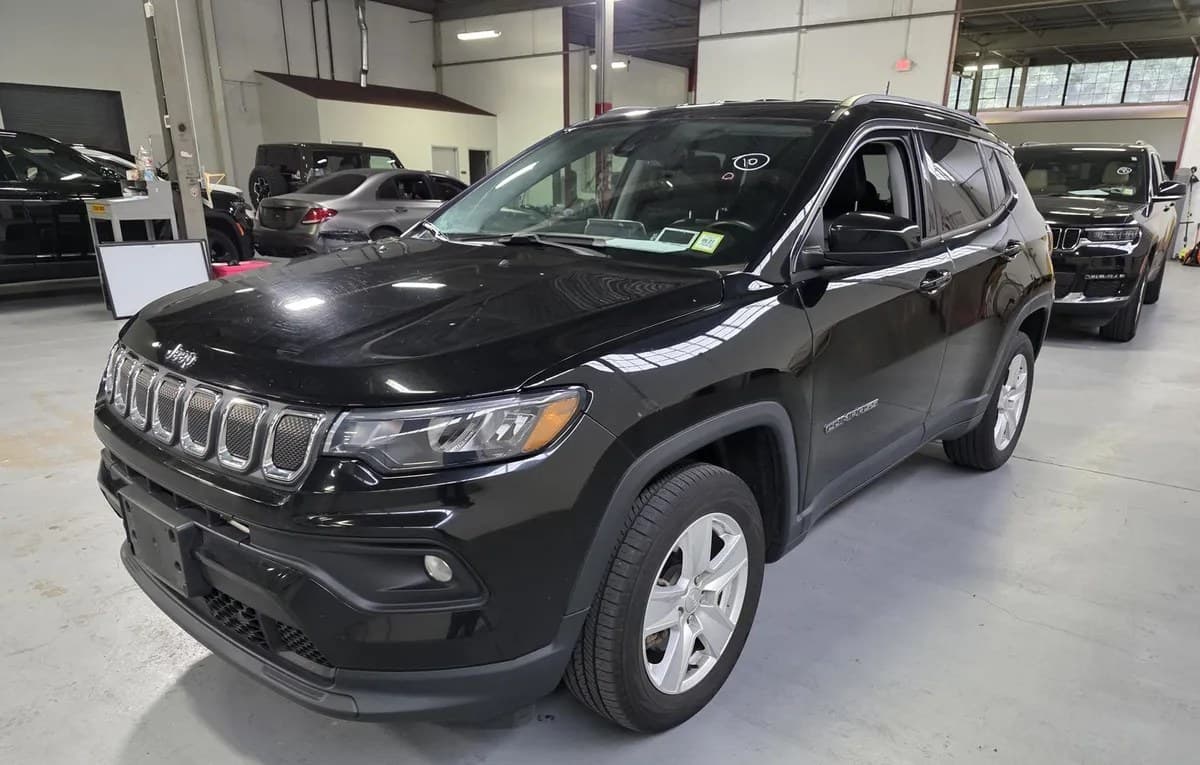 2022 JEEP COMPASS LATITUDE 2