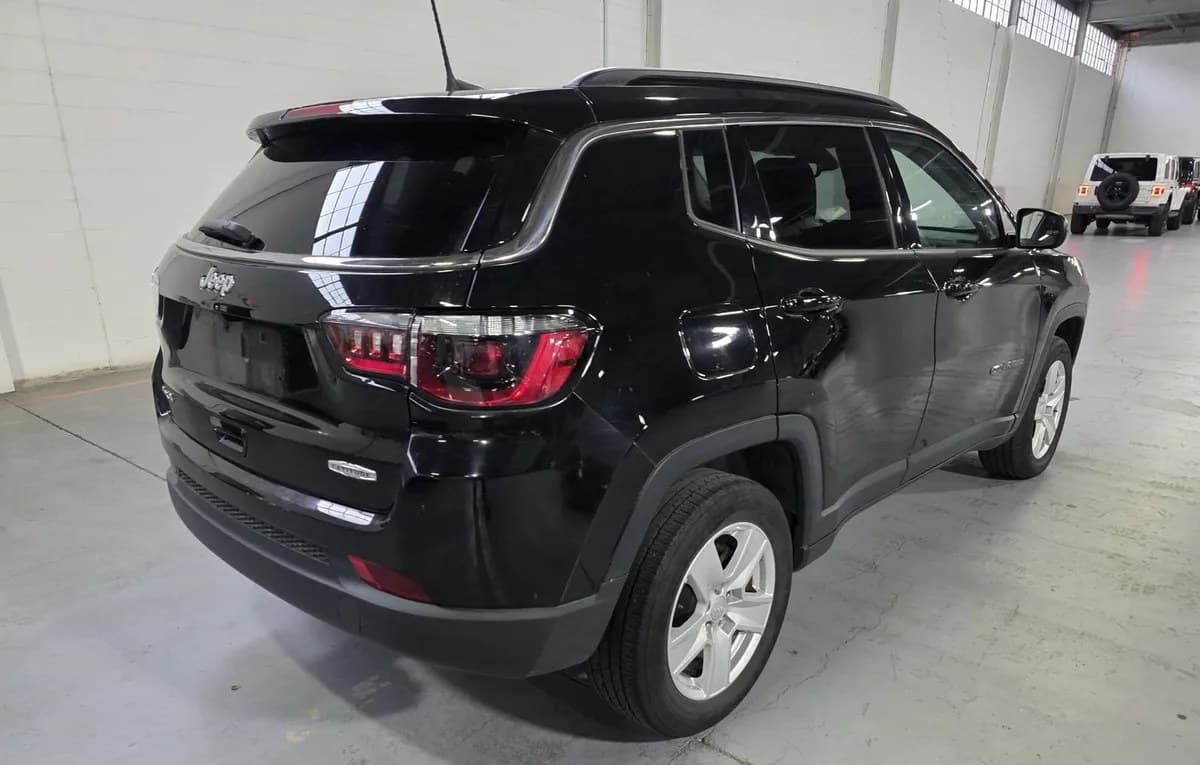 2022 JEEP COMPASS LATITUDE 3