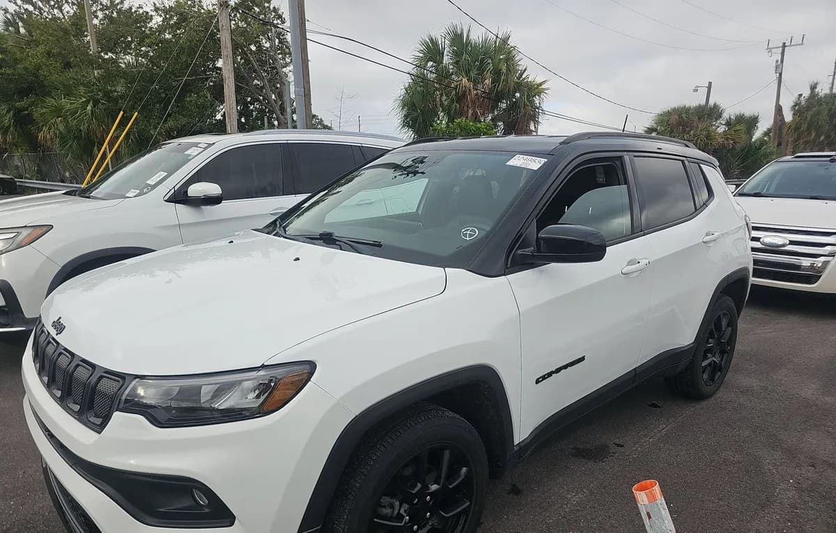 2022 JEEP COMPASS LATITUDE ALTITUDE Edition 2