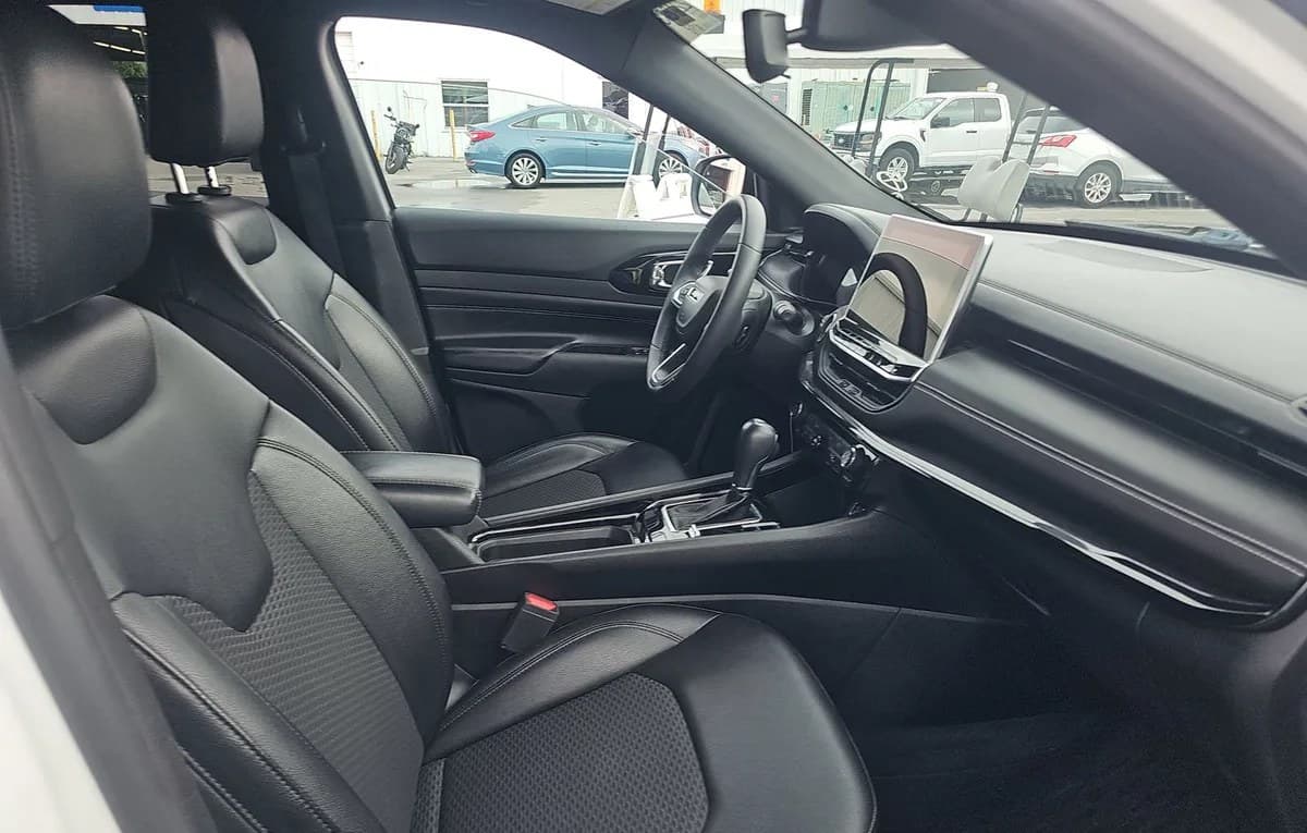 2022 JEEP COMPASS LATITUDE ALTITUDE Edition 5