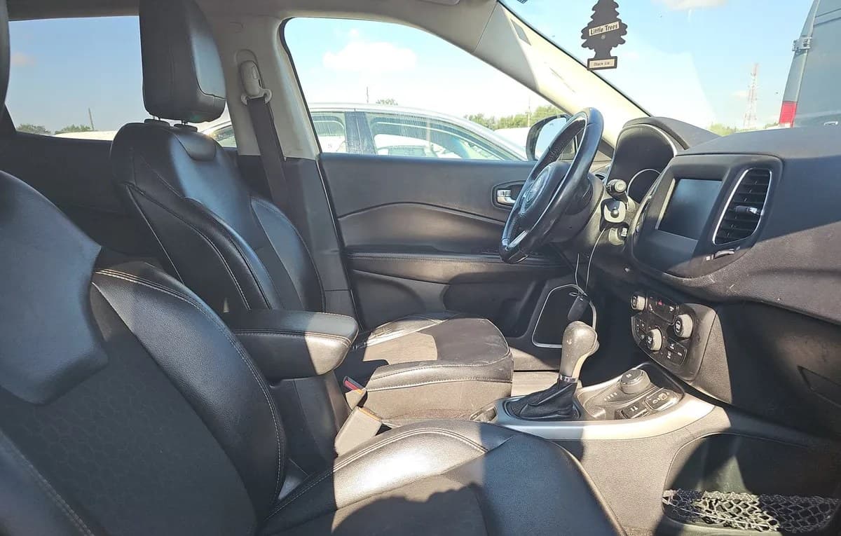 2017 JEEP COMPASS Latitude 5