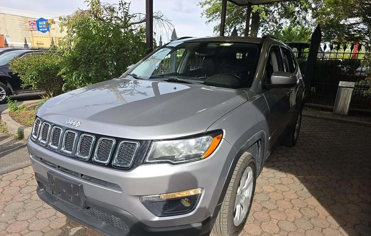 2020 JEEP COMPASS LATITUDE 2
