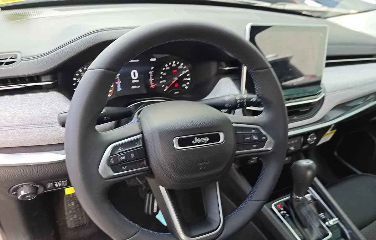 2022 JEEP COMPASS Latitude 7