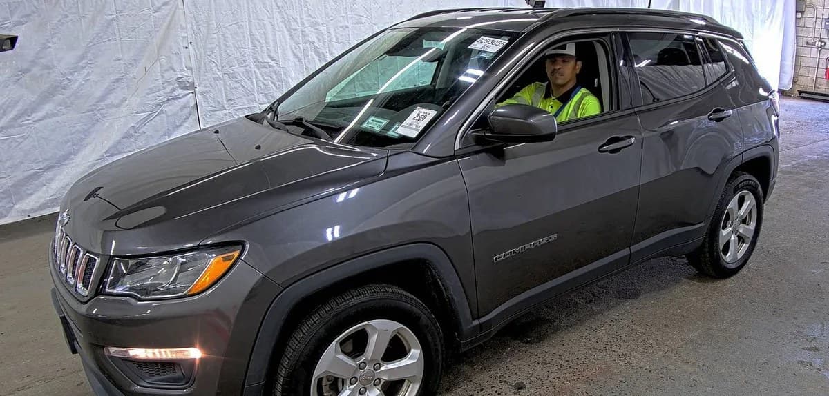 2018 JEEP COMPASS LATITUDE 2