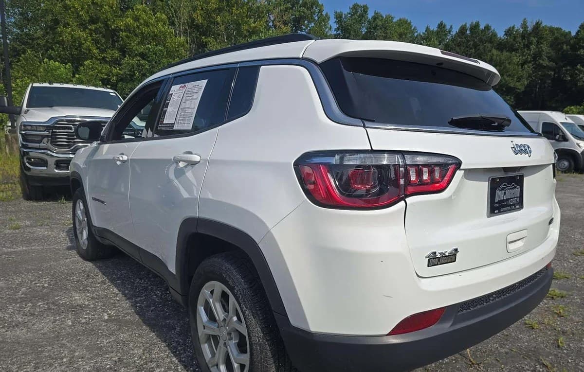 2024 JEEP COMPASS Latitude 3