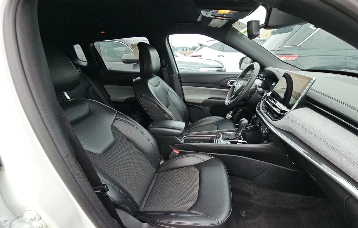 2024 JEEP COMPASS Latitude 5