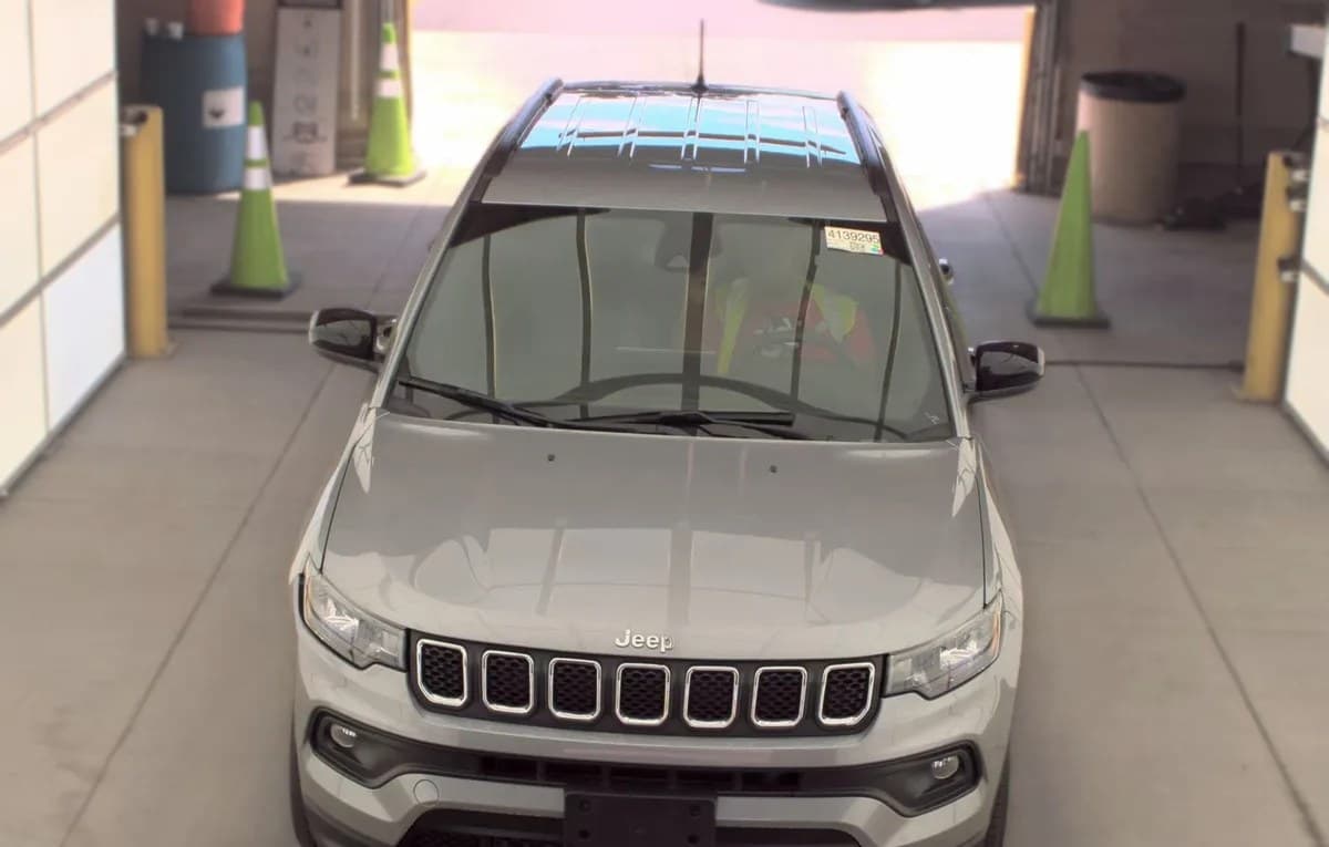 2023 JEEP COMPASS Latitude 3