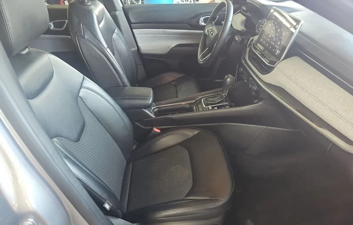 2023 JEEP COMPASS Latitude 5