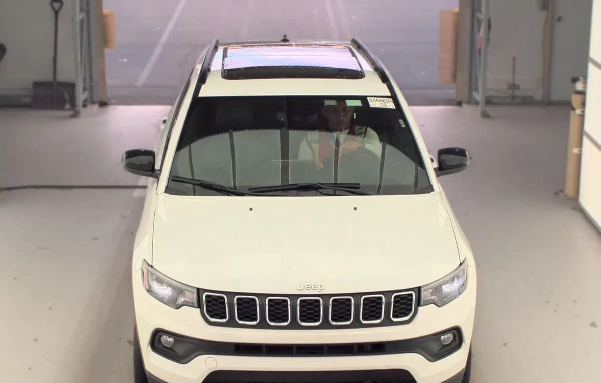 2025 JEEP COMPASS LATITUDE 3