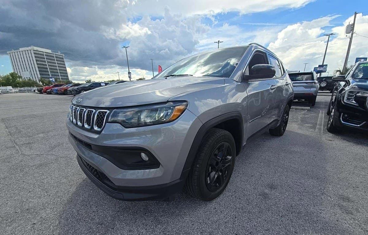 2024 JEEP COMPASS Latitude 2