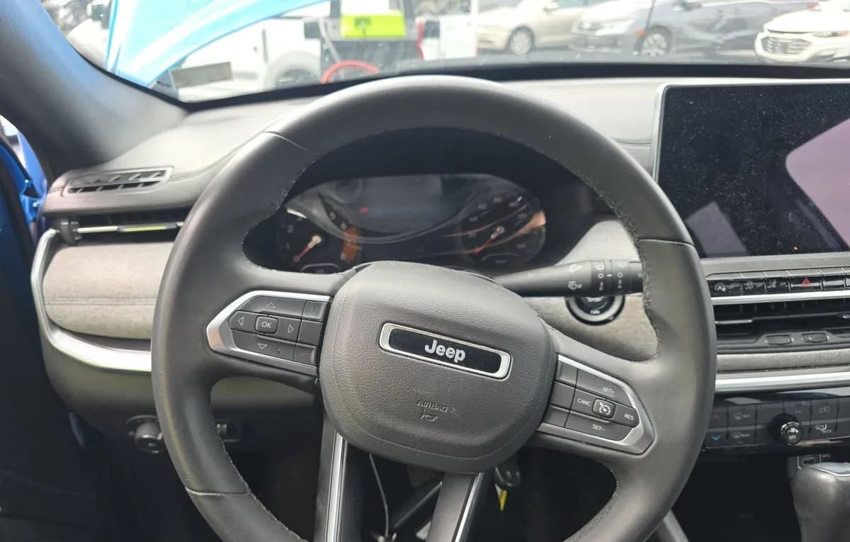 2024 JEEP COMPASS Latitude 7