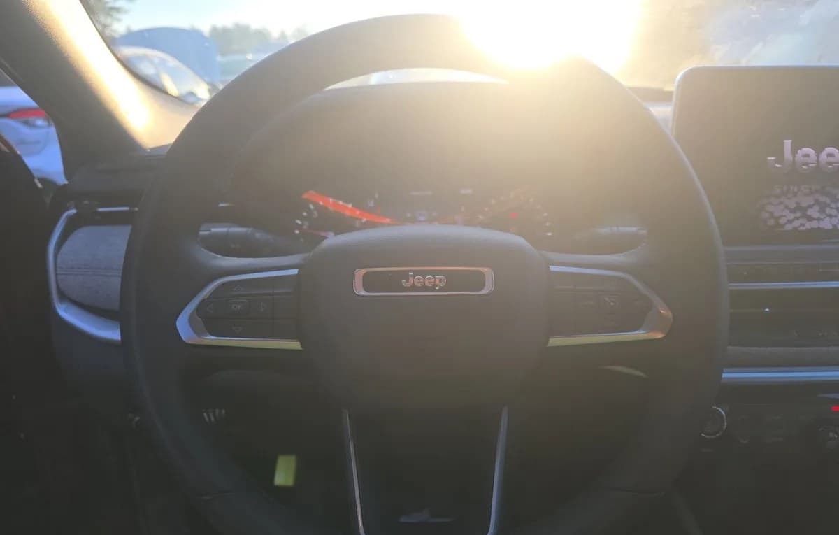 2025 JEEP COMPASS Latitude 7