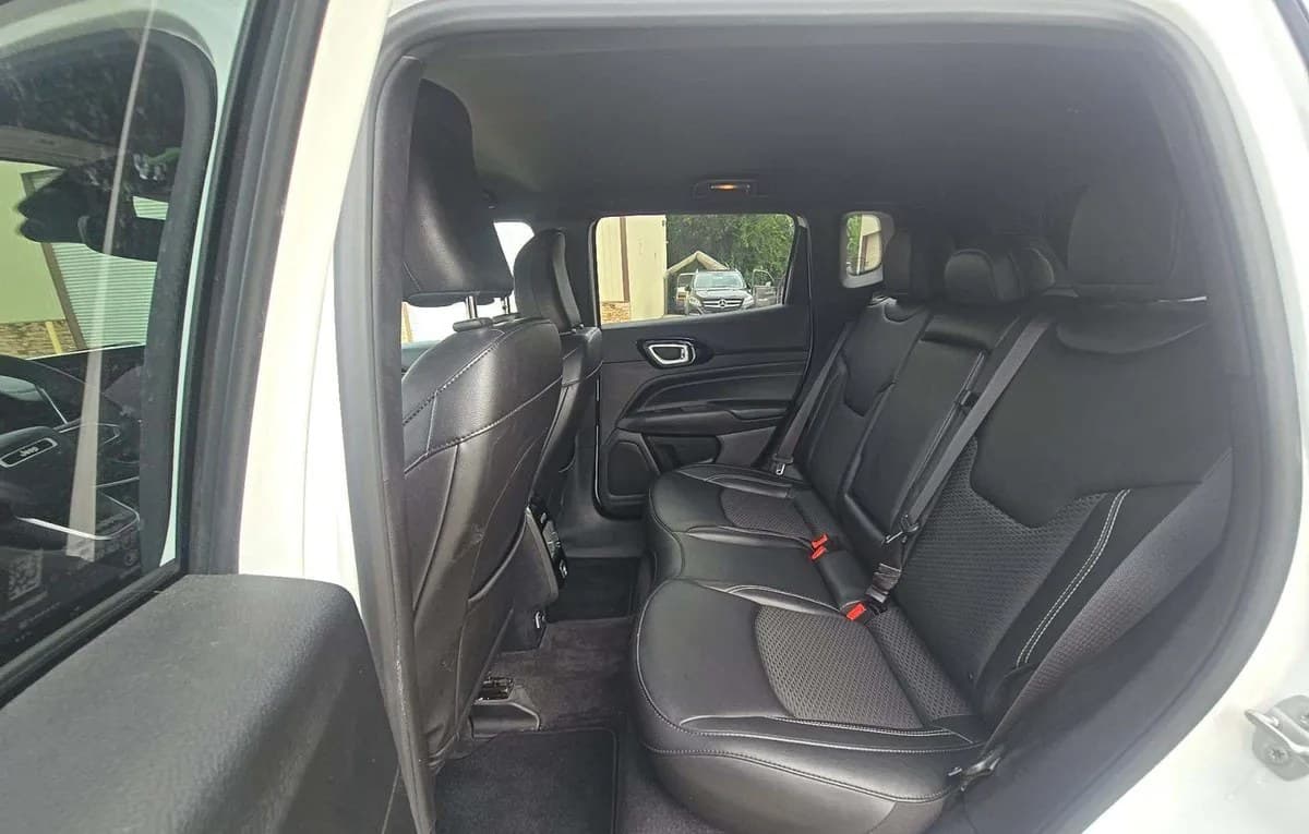 2023 JEEP COMPASS LATITUDE ALTITUDE Edition 7