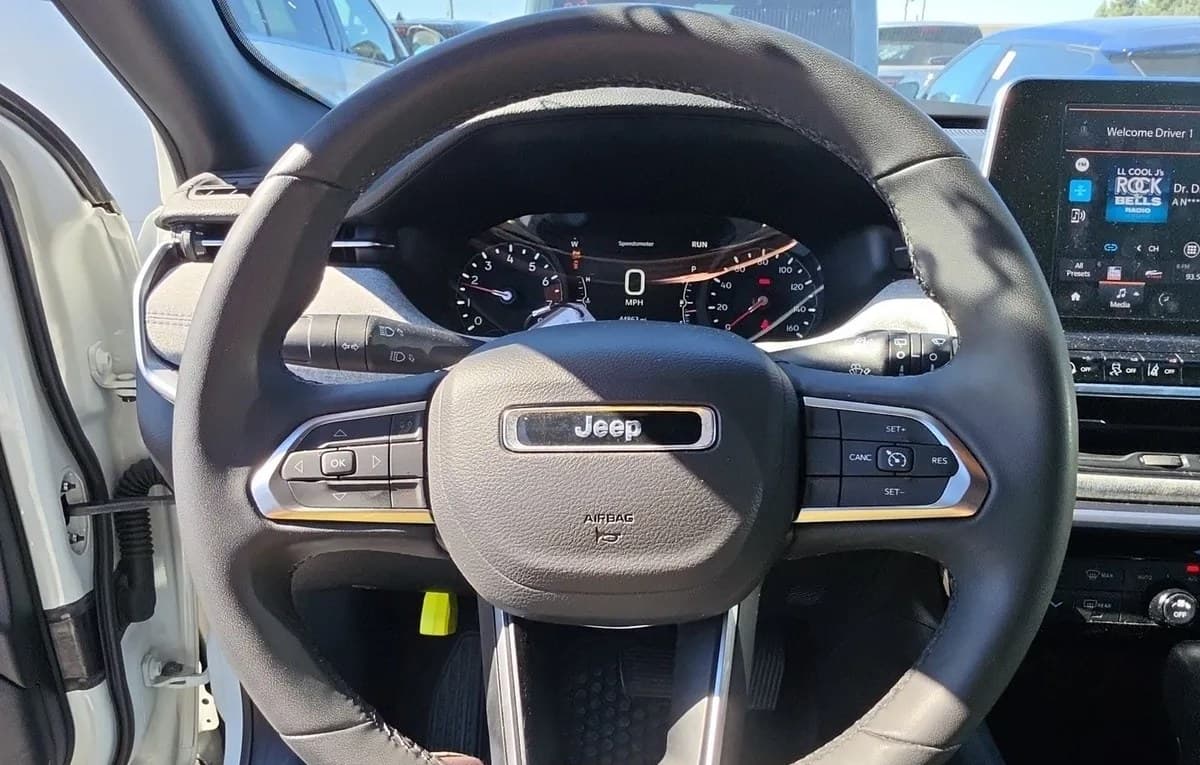 2025 JEEP COMPASS Latitude 7