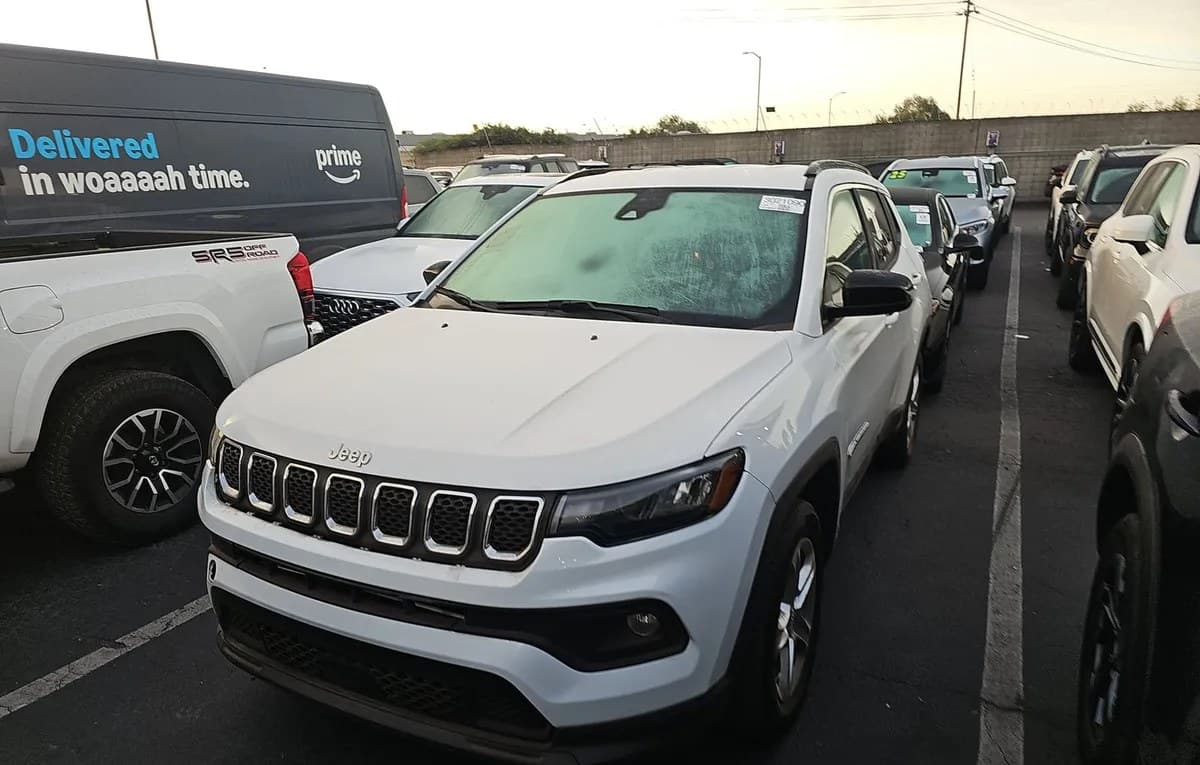 2023 JEEP COMPASS Latitude 2