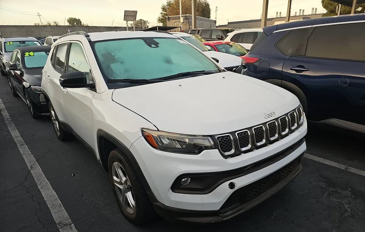 2023 JEEP COMPASS Latitude 4
