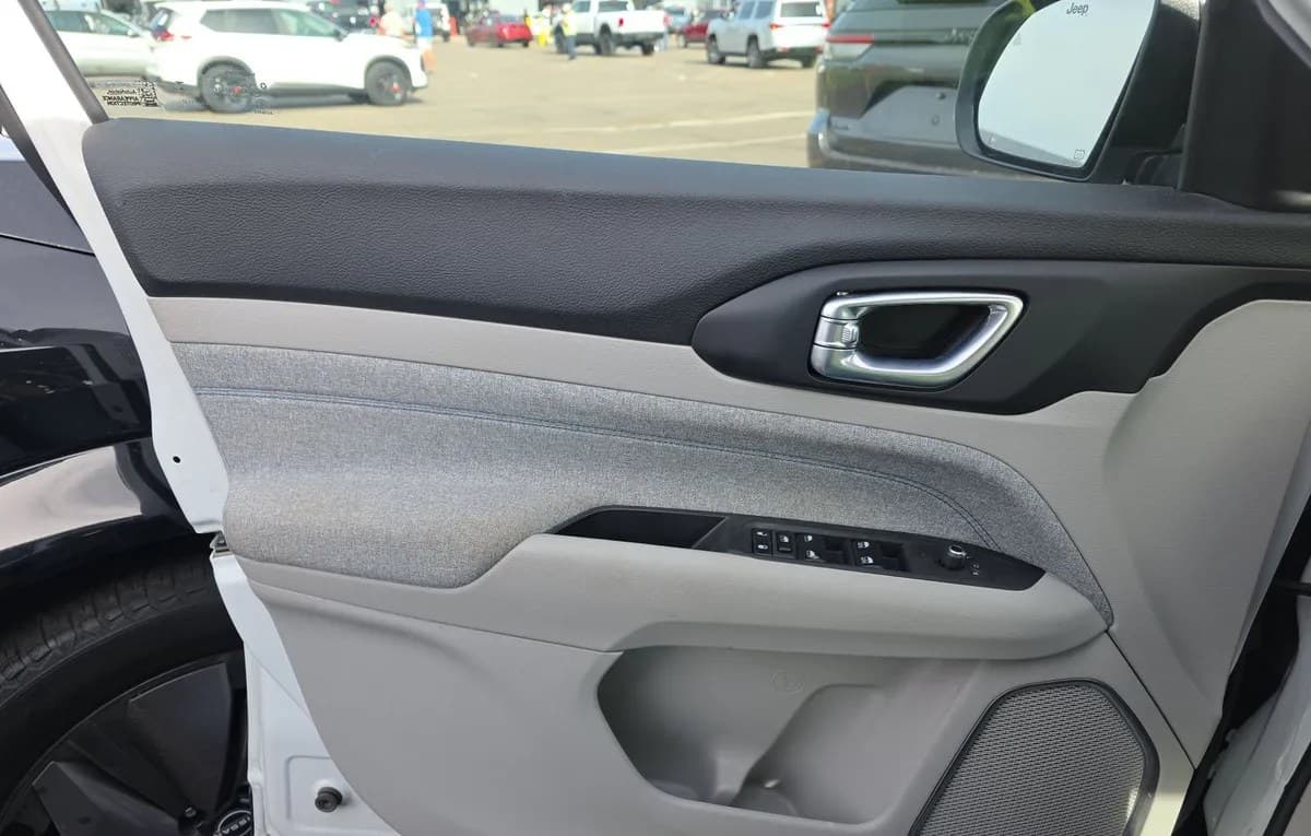 2023 JEEP COMPASS Latitude 6