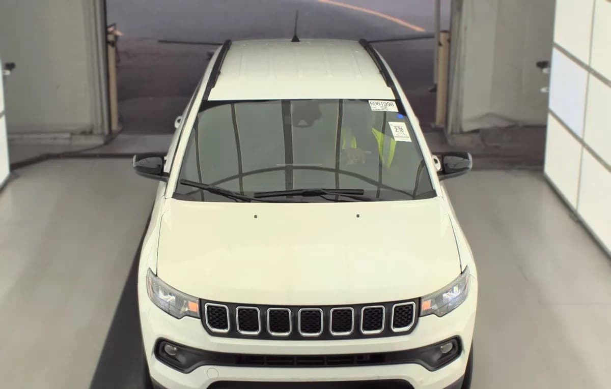 2023 JEEP COMPASS LATITUDE 3