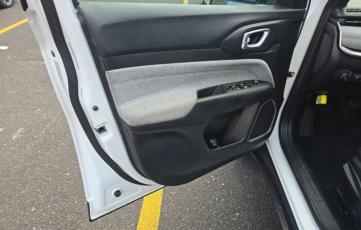 2023 JEEP COMPASS LATITUDE 6