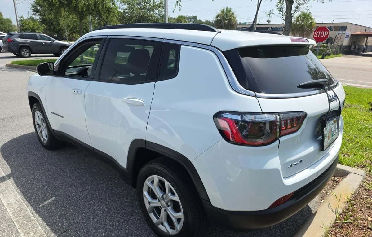 2024 JEEP COMPASS Latitude 3