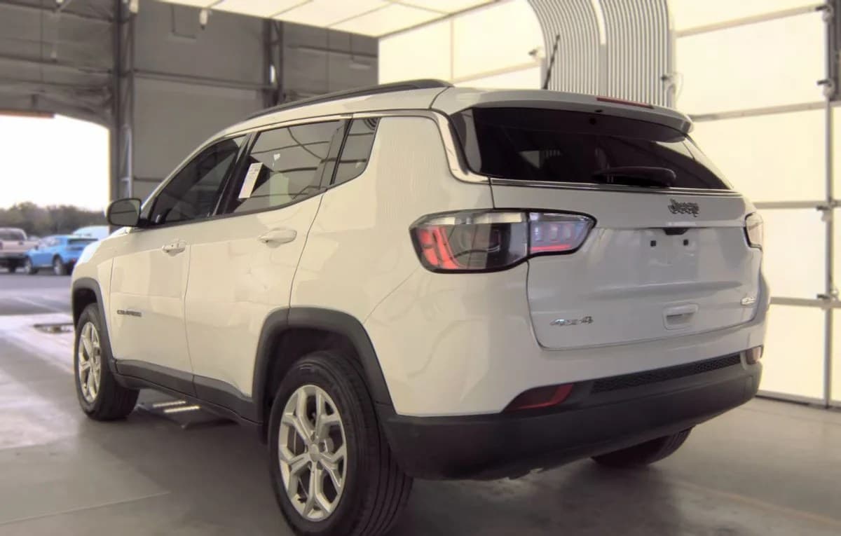 2024 JEEP COMPASS Latitude 5