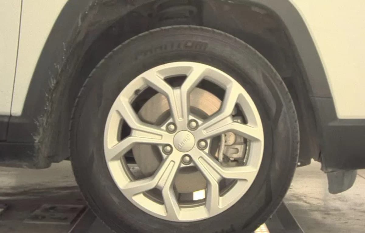 2024 JEEP COMPASS Latitude 7
